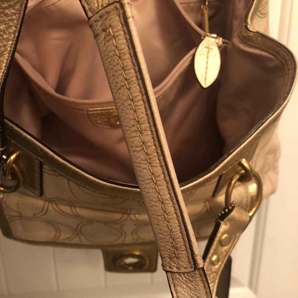 Coach Purse - Picture 7 of 8